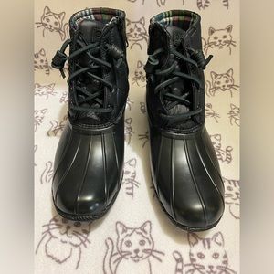 BRAND NEW SPERRY RAIN BOOTS WOMENS SIZE 8 💋❤️💋❤️